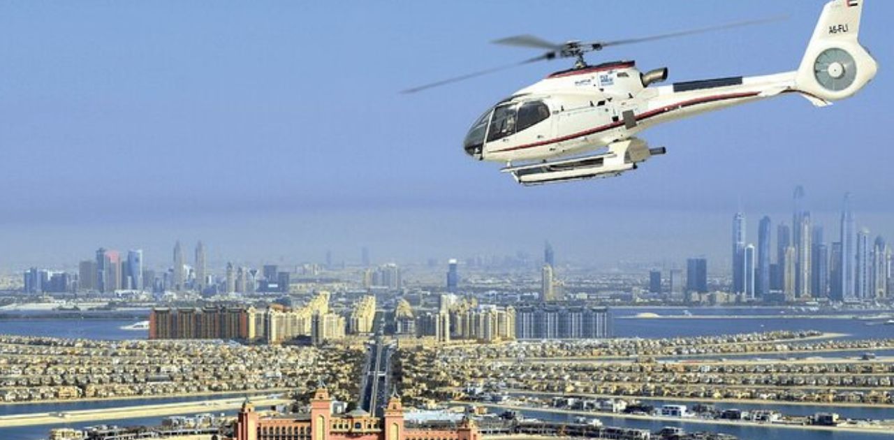 Atlantis helicopter tour